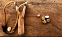 using-a-slingshot-as-a-survivalist-hunting-weapon